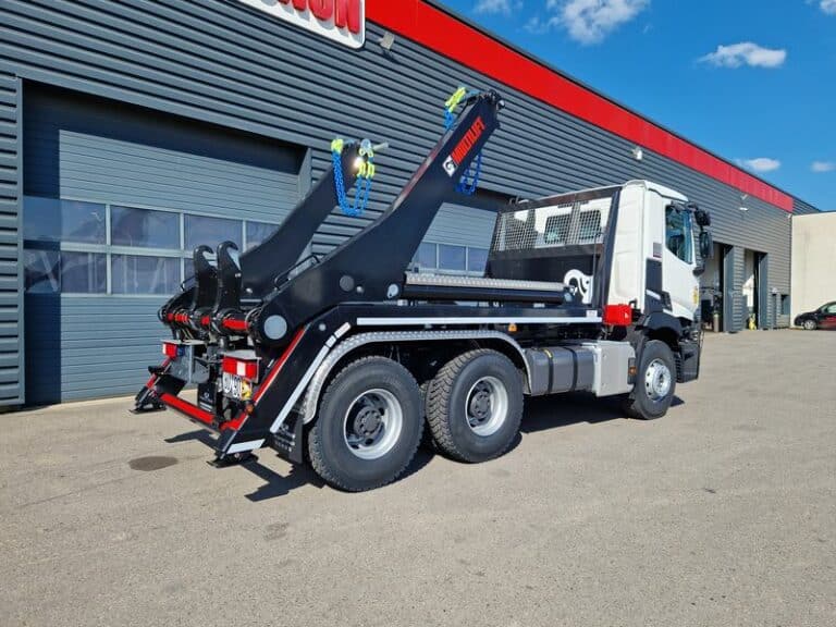 RENAULT C480 HOOKLIFT
