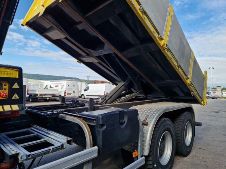 RENAULT C440 BENNE + GRUE