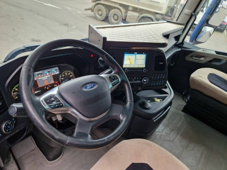 FORD F-MAX 500