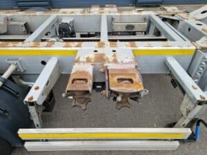 LECITRAILER PORTE CONTAINERS MULTIPOSITIONS