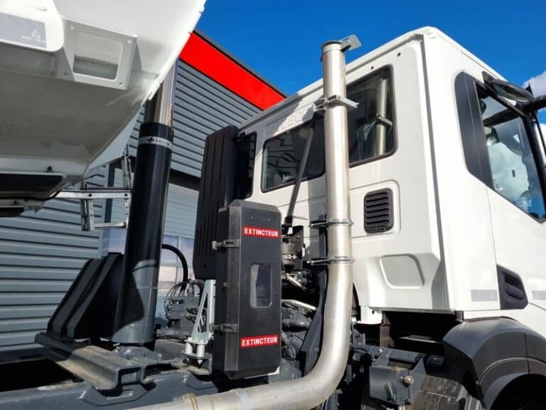 IVECO T-WAY 450 BENNE RONDE / INTARDER