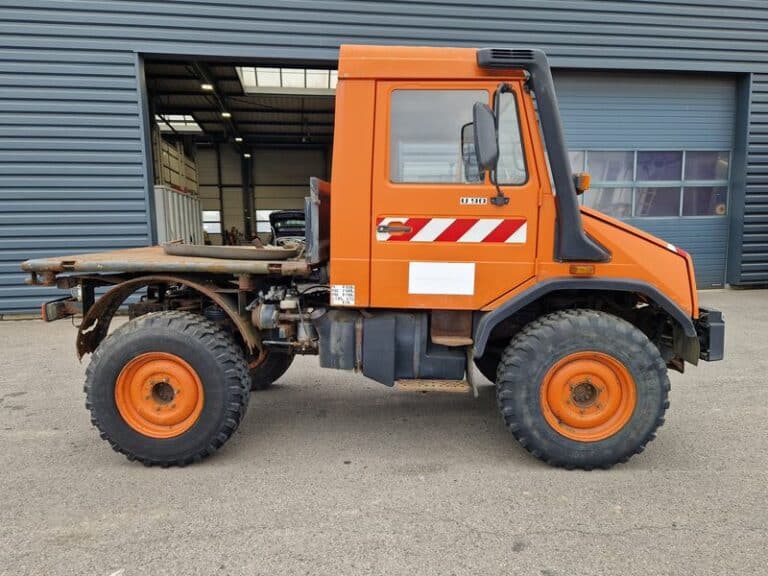 MERCEDES UNIMOG U90