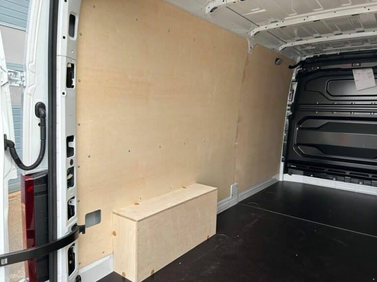 RENAULT MASTER L3H2 150 RED