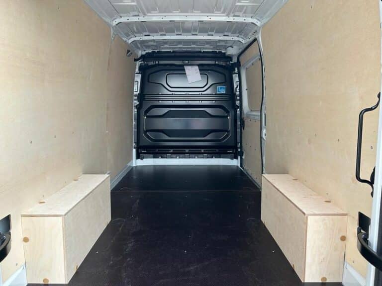RENAULT MASTER L3H2 150 RED