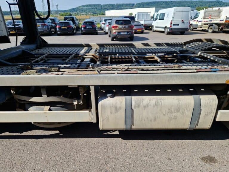 VOLVO FM300 PORTE VOITURES