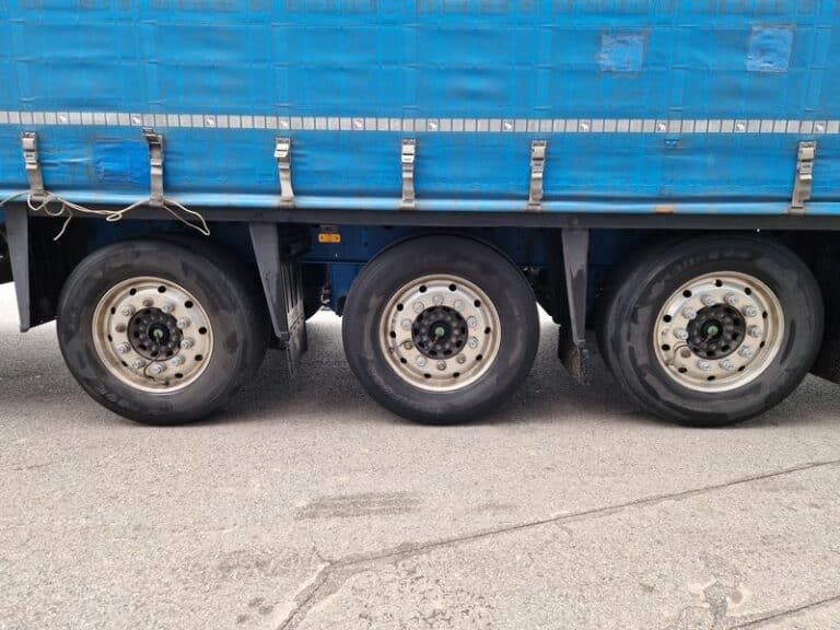 SCHMITZ TAUTLINER FOSO PARA BOBINAS