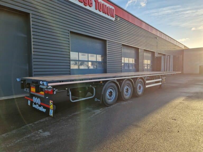 LECITRAILER FLATBED TWISTLOCKS