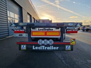 LECITRAILER FLATBED TWISTLOCKS