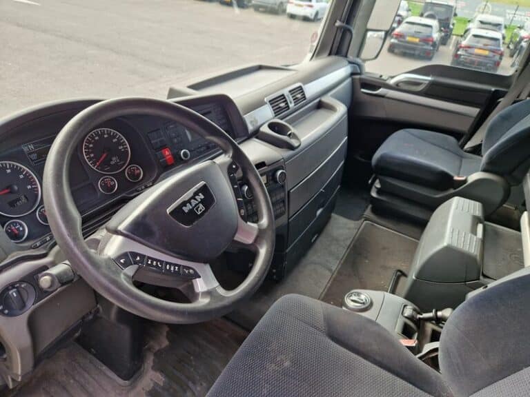 MAN TGX 18.440