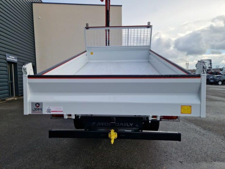 IVECO DAILY 35-160 TIPPER + REMOTE-CONTROLLED CRANE + HYDRAULICS