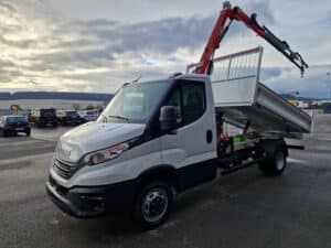 IVECO DAILY 35-160 TIPPER + REMOTE-CONTROLLED CRANE + HYDRAULICS