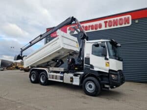 RENAULT K440 Double-Tipper + Crane