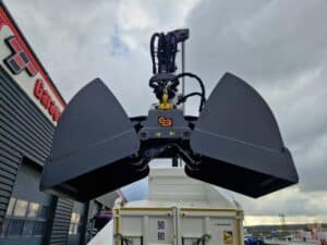 RENAULT K440 Double-Tipper + Crane