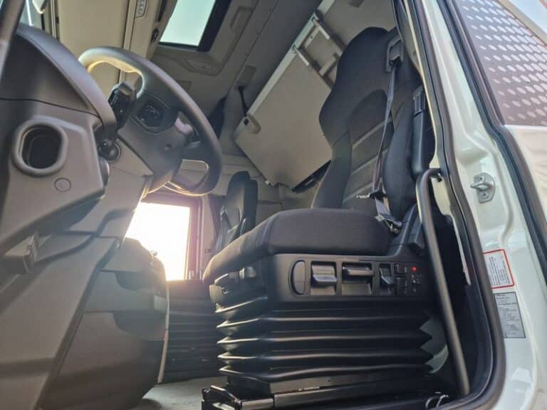 IVECO S-WAY 500 ADR