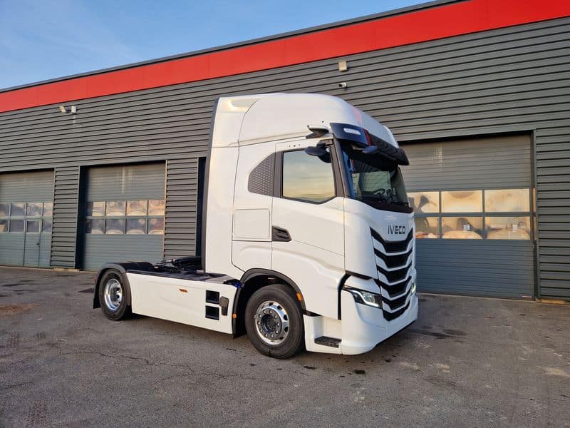 IVECO S-WAY 500 ADR
