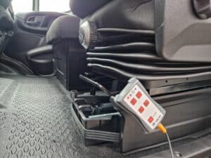 IVECO DAILY 35-160 HOOKLIFT + STORAGE BOX + CONTAINER