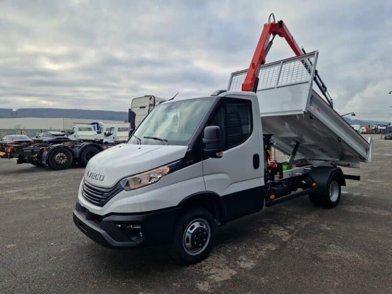IVECO DAILY 35-160 TIPPER + REMOTE-CONTROLLED CRANE