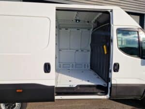 IVECO DAILY 35S14 HI-MATIC