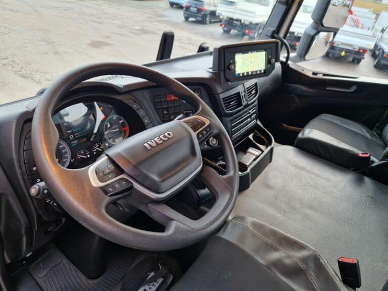 IVECO X-WAY 480 BI-BENNE + GRUE / INTARDER