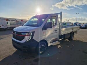 RENAULT MASTER 170 RED PLATEAU 4.60M