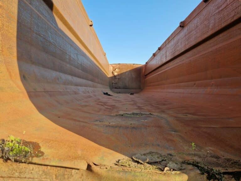 SCHMITZ BENNE A FERRAILLE 49m3