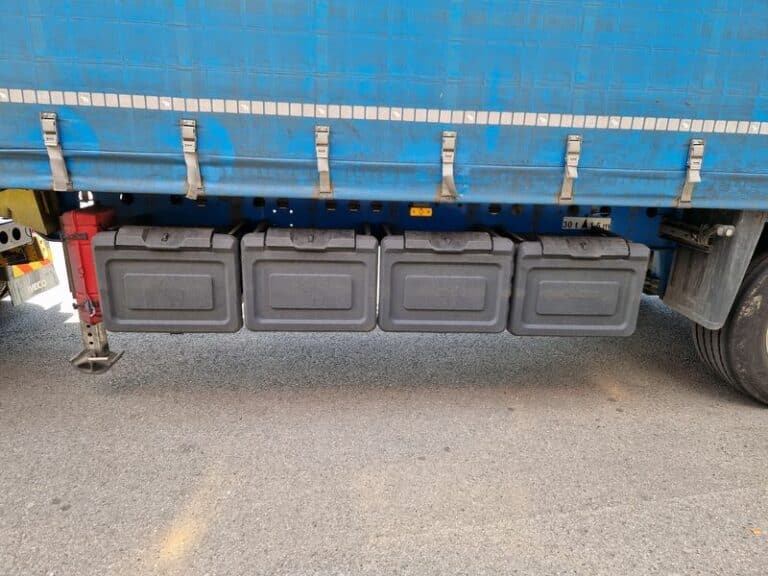 SCHMITZ TAUTLINER REHAUSSABLE FOSSE A BOBINES