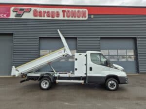 IVECO DAILY 35-180 BVA BENNE + COFFRE