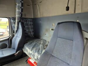 VOLVO FH 480 DEPANNEUSE