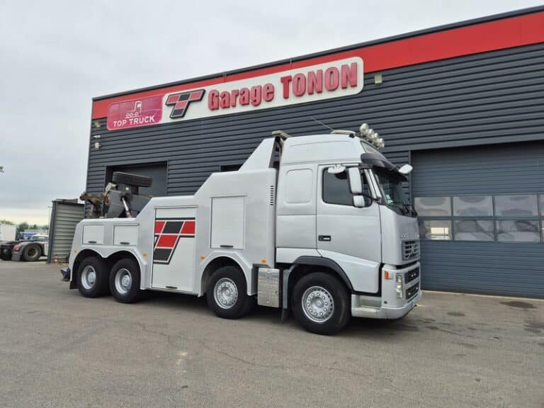 VOLVO FH 480 DEPANNEUSE