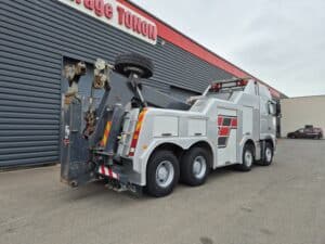 VOLVO FH 480 DEPANNEUSE
