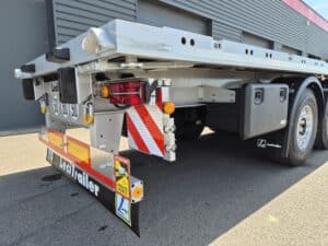 LECITRAILER PLATEAU TWISTLOCKS EXTENSIBLE