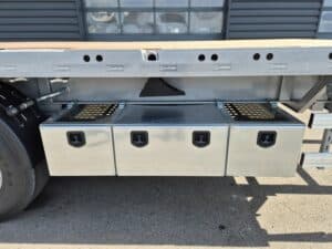 LECITRAILER PLATEAU TWISTLOCKS EXTENSIBLE