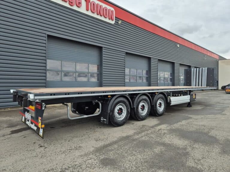 LECITRAILER PLATEAU TWISTLOCKS