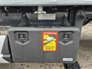 LECITRAILER PLATEAU TWISTLOCKS