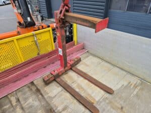 VOLVO FMX 460 PLATEAU + GRUE
