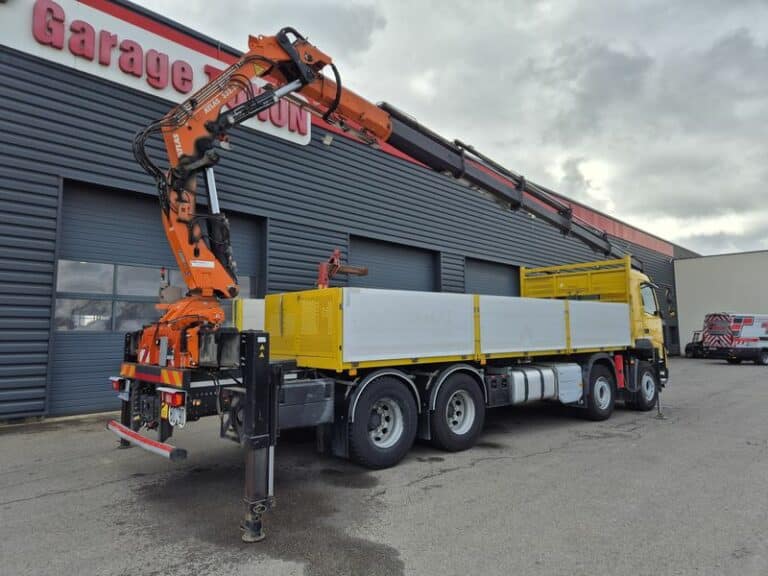 VOLVO FMX 460 PLATEAU + GRUE