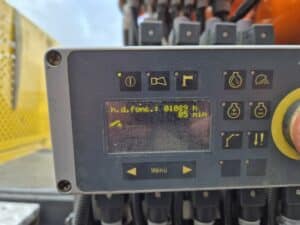 VOLVO FMX 460 PLATEAU + GRUE