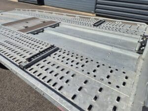 BRIAN JAMES REMORQUE TTRANSPORTER PORTE VOITURE
