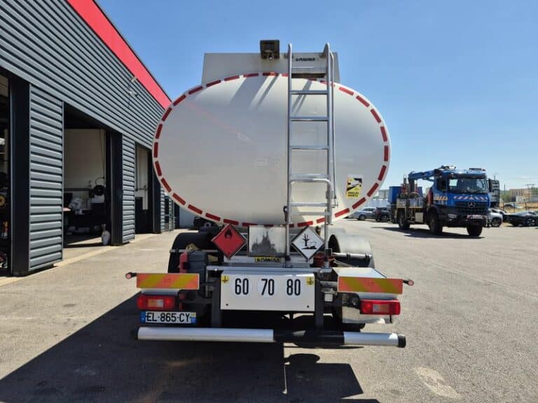 VOLVO FMX 460 HYDROCARBURES