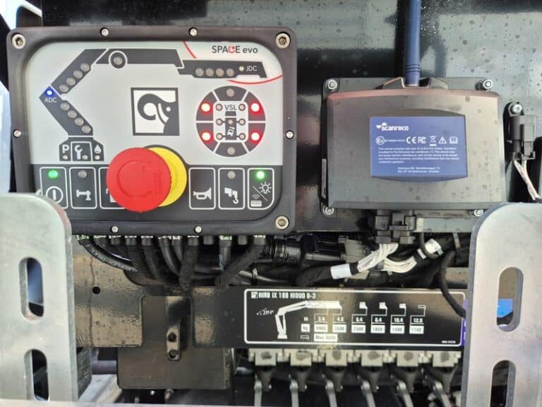 RENAULT K520 AMPLIROLL + GRUE / VOITH