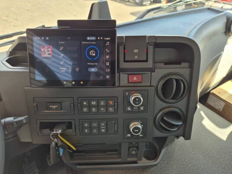 RENAULT K520 BI-BENNE + GRUE