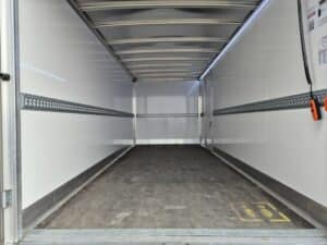 MERCEDES ATEGO 812 CAISSE + HAYON