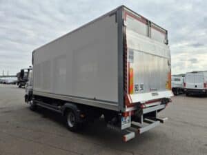 MERCEDES ATEGO 812 CAISSE + HAYON