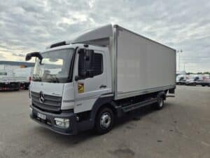 MERCEDES ATEGO 812 CAISSE + HAYON