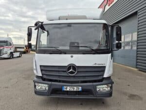 MERCEDES ATEGO 812 CAISSE + HAYON