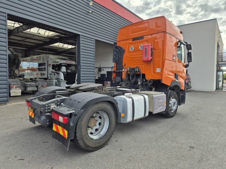 RENAULT C460