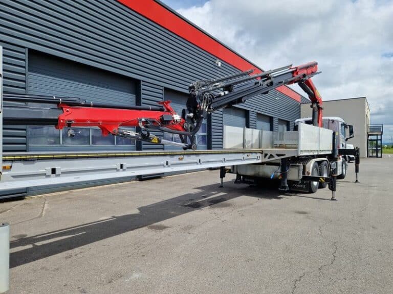 MAN TGS 33.510 + FAYMONVILLE PLATEAU RIDELLES EXTENSIBLE