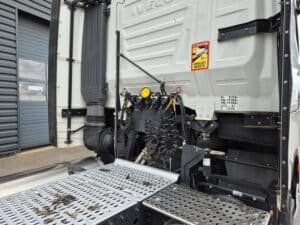 IVECO S-WAY 460 GNL / INTARDER