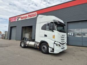 IVECO S-WAY 460 GNL / INTARDER