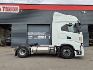IVECO S-WAY 460 GNL / INTARDER